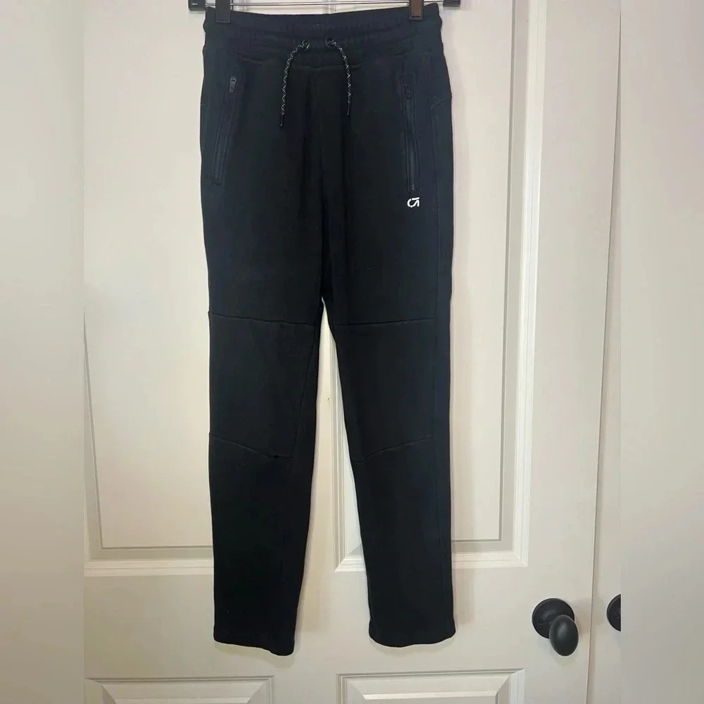 GapFit Kids Tech Jogger - Picture 1 of 10